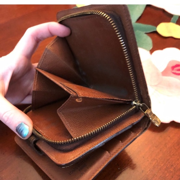 🤎Beautiful Louis Vuitton wallet women leather,dark, brown🤎 - Picture 8 of 8